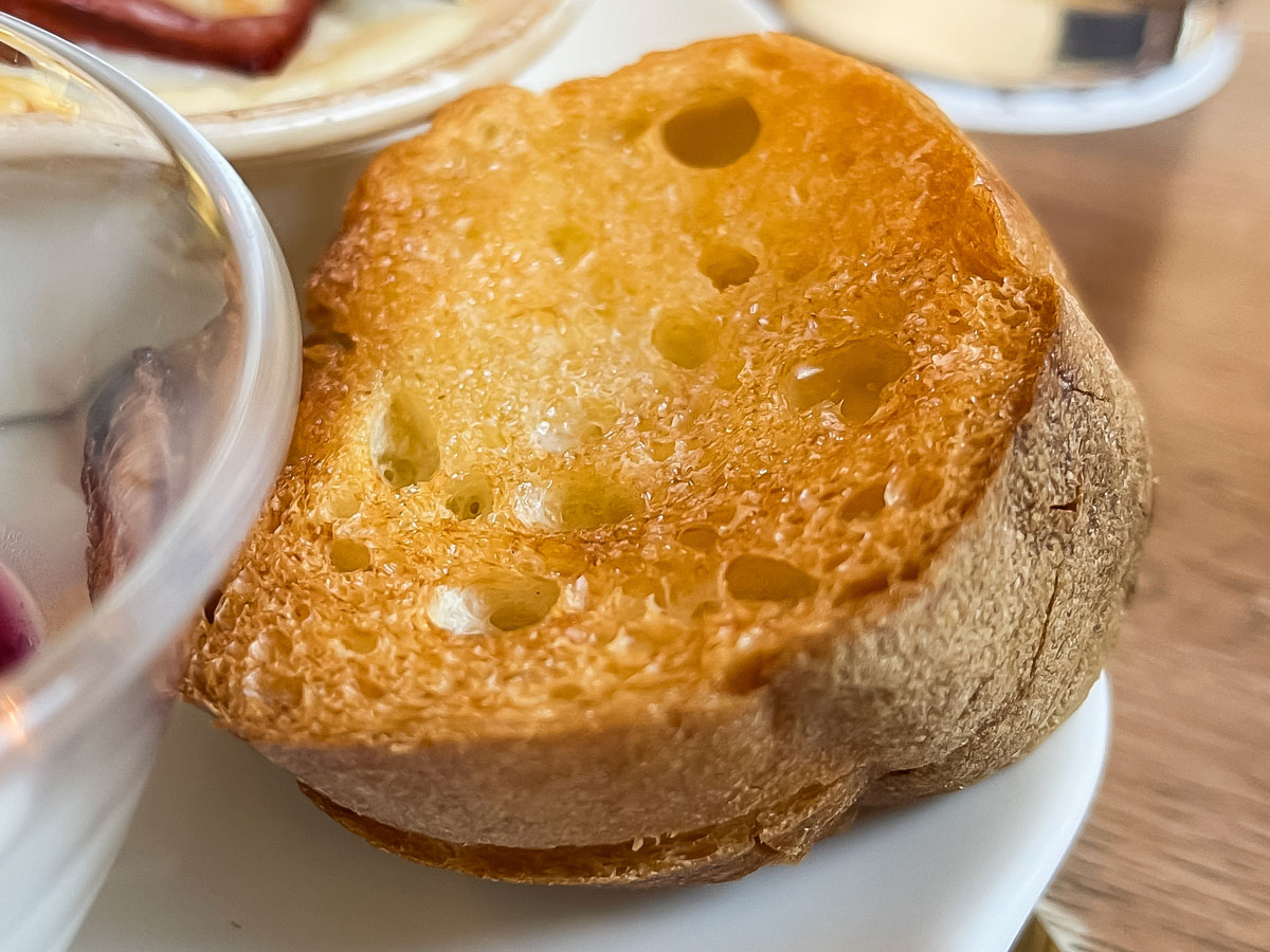 「珈琲館」できのこグラタンセット、ベーコンエッグサンド食べたよ!/島根県松江