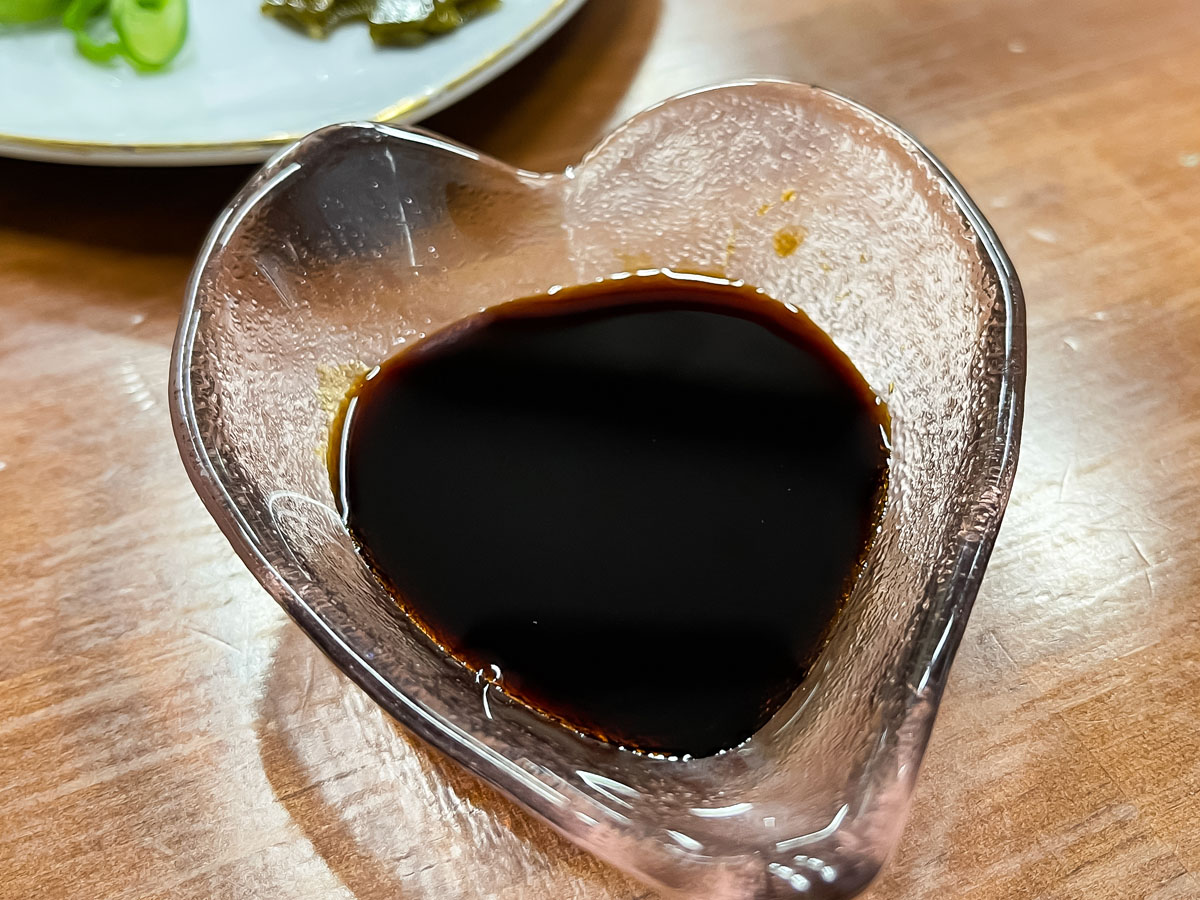 「ごよう松」で白バイ貝うま煮、白イカ刺身、宍道湖産しじみのおでん食べた／島根県松江カラコロ工房