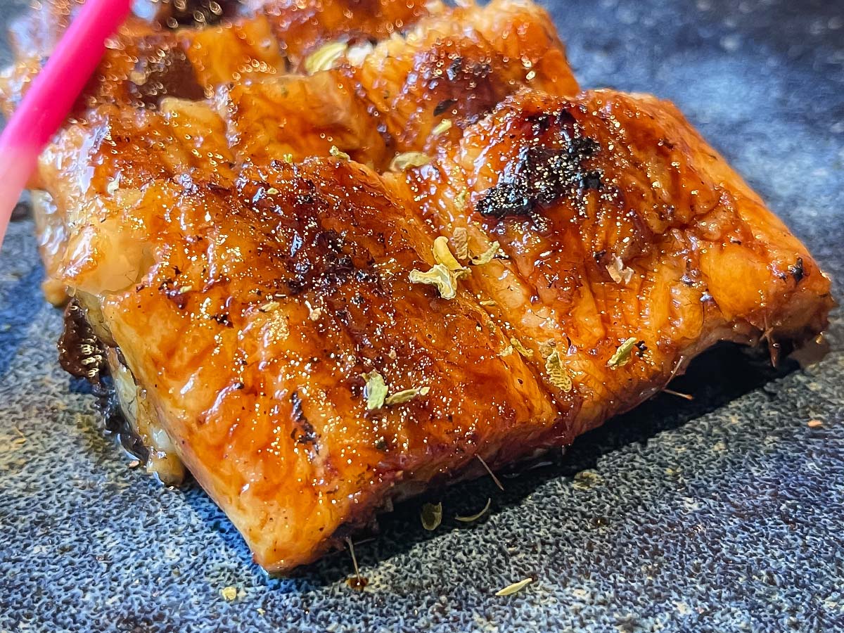 てまひま料理「根っこや」でうな平の"うなぎ蒲焼ハーフ"、鮎塩焼き、刺身盛(のどぐろ付)食べた!/島根県松江