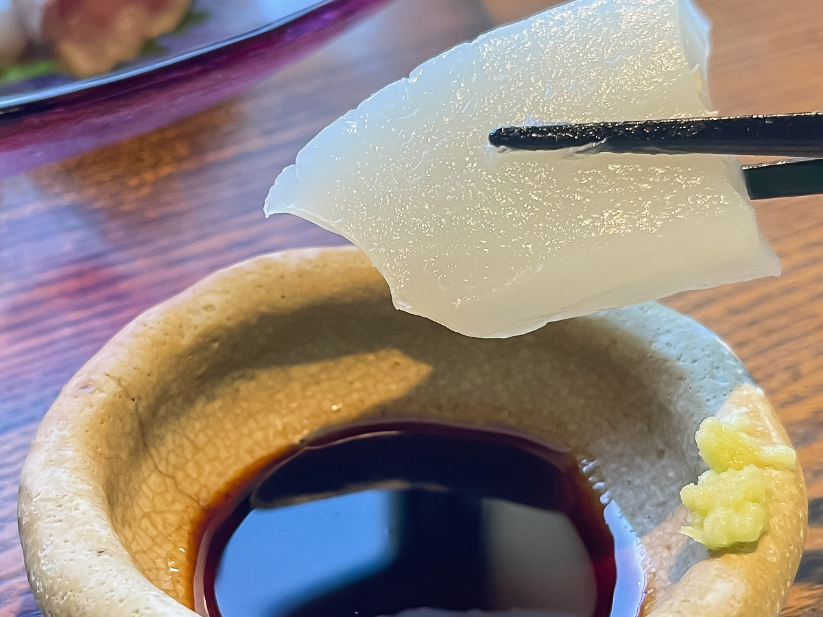 てまひま料理「根っこや」でうな平の"うなぎ蒲焼ハーフ"、鮎塩焼き、刺身盛(のどぐろ付)食べた!/島根県松江