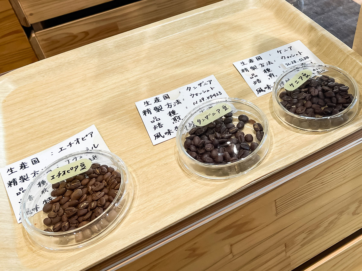 図書館に併設されたカフェ「マルマーケット」でモーニングチーズトースト、マルジョレーヌ食べたよ！／宮崎県都城