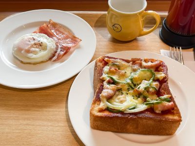 図書館にあるカフェ「マルマーケット」でモーニングチーズトースト、マルジョレーヌ食べたよ！／宮崎県都城市