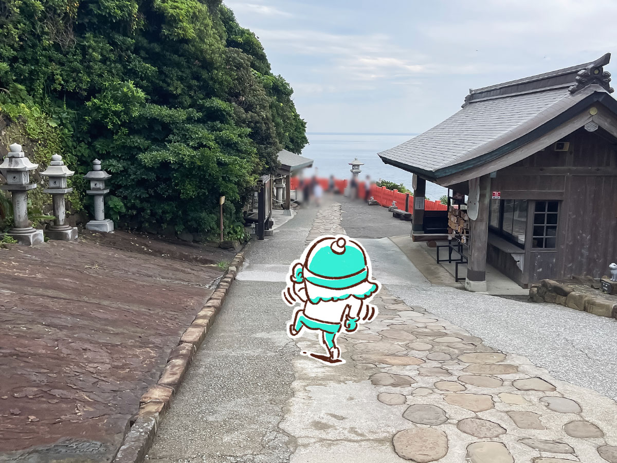 断崖絶壁から運玉投げ!「鵜戸神宮(うどじんぐう)」に行ってみたよ/宮崎県日南