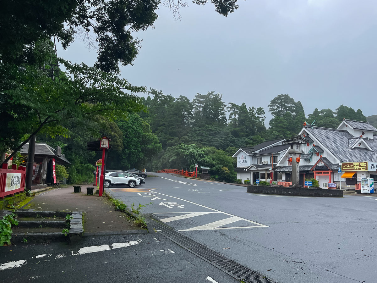 霧島神宮にある「薩摩蒸気屋」で、"焼きたて霧島焼どうなつ"食べたよ!/鹿児島県霧島市