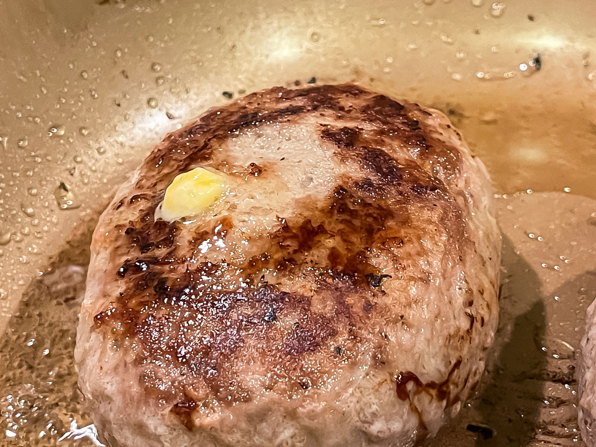 リョーサン菱洋ホールディングス(167A)の株主優待で、冷凍生ハンバーグがきた！