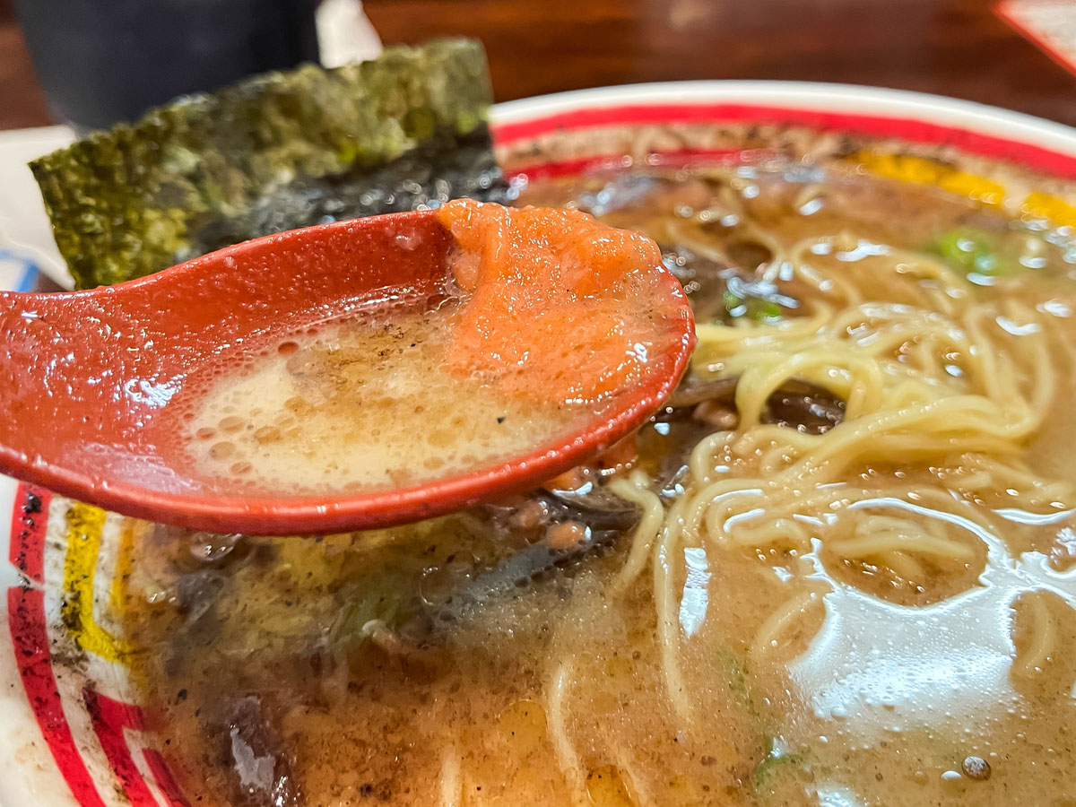 「九州じゃんがら」でこんがりマー油の"こぼんしゃん"ラーメン食べたよ!/東京都原宿店