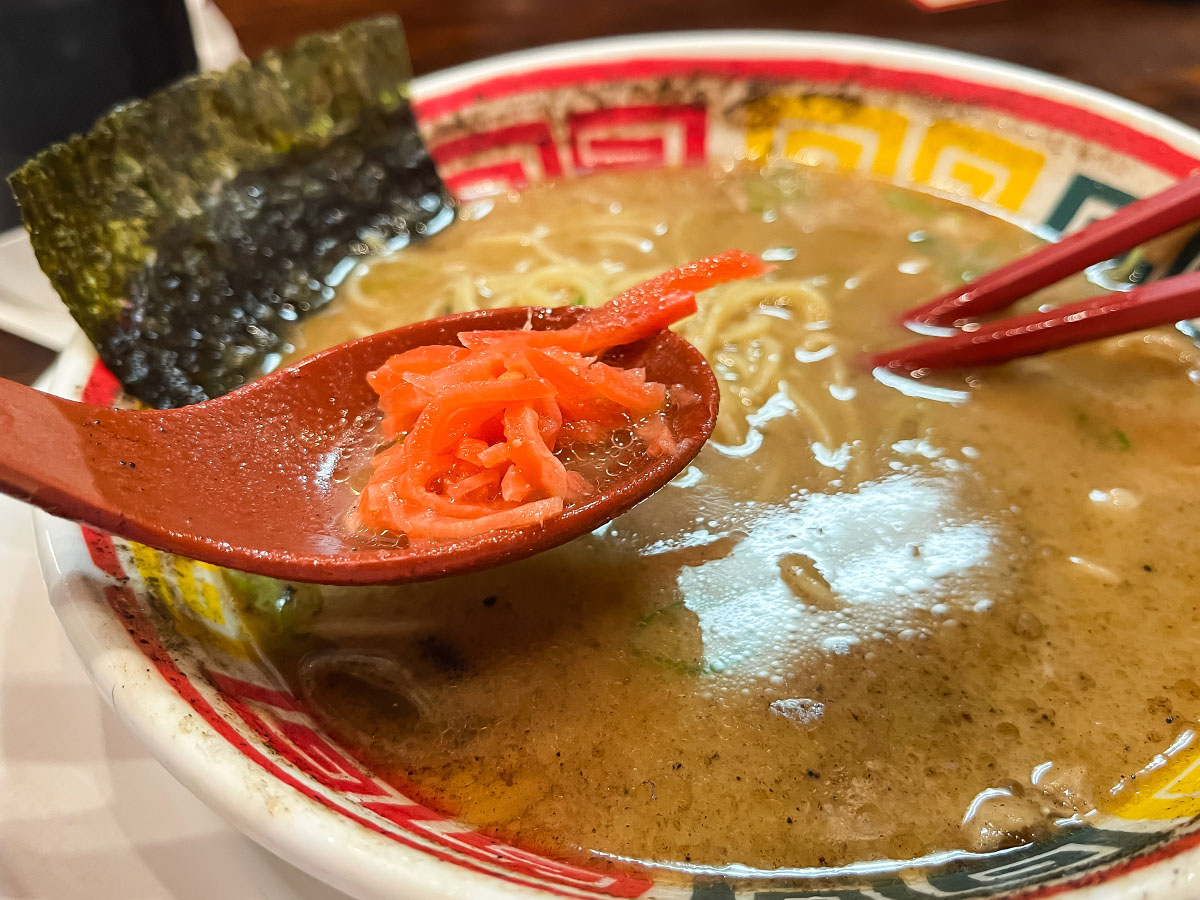 「九州じゃんがら」でこんがりマー油の"こぼんしゃん"ラーメン食べたよ!/東京都原宿店