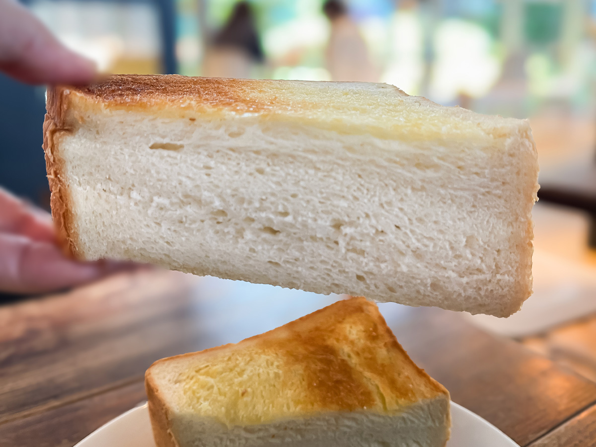 「コクテル堂」でお得なモーニング"バタートースト"と"季節のフルーツサンド"食べたよ!/横浜みなとみらい店