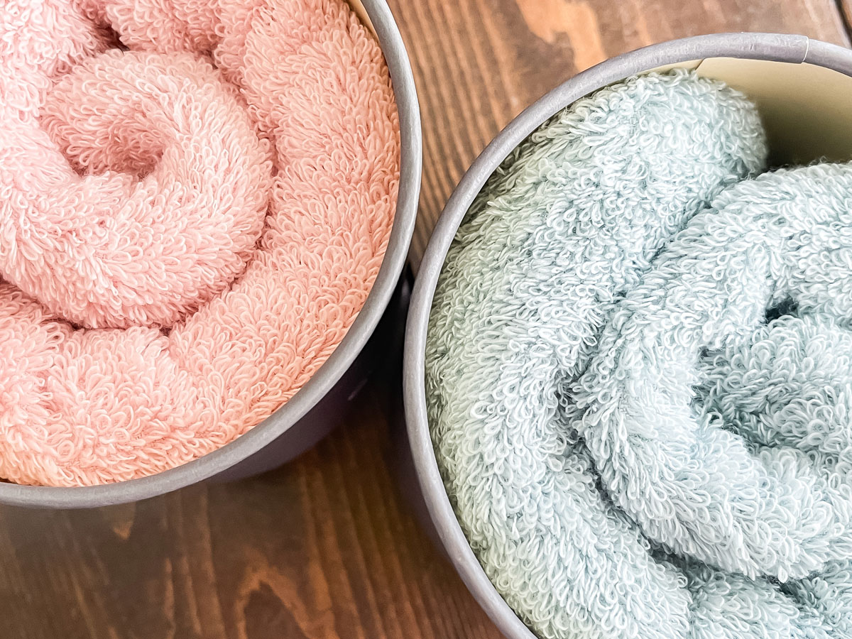 フランスベッドホールディングス(7840)の株主優待でSodateru TOWEL(育てるタオル) ピンク・水色がきた!