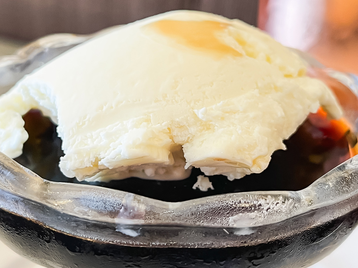 自家焙煎「尾道浪漫珈琲」で珈琲ゼリーとフルーツワッフル食べたよ！／広島県