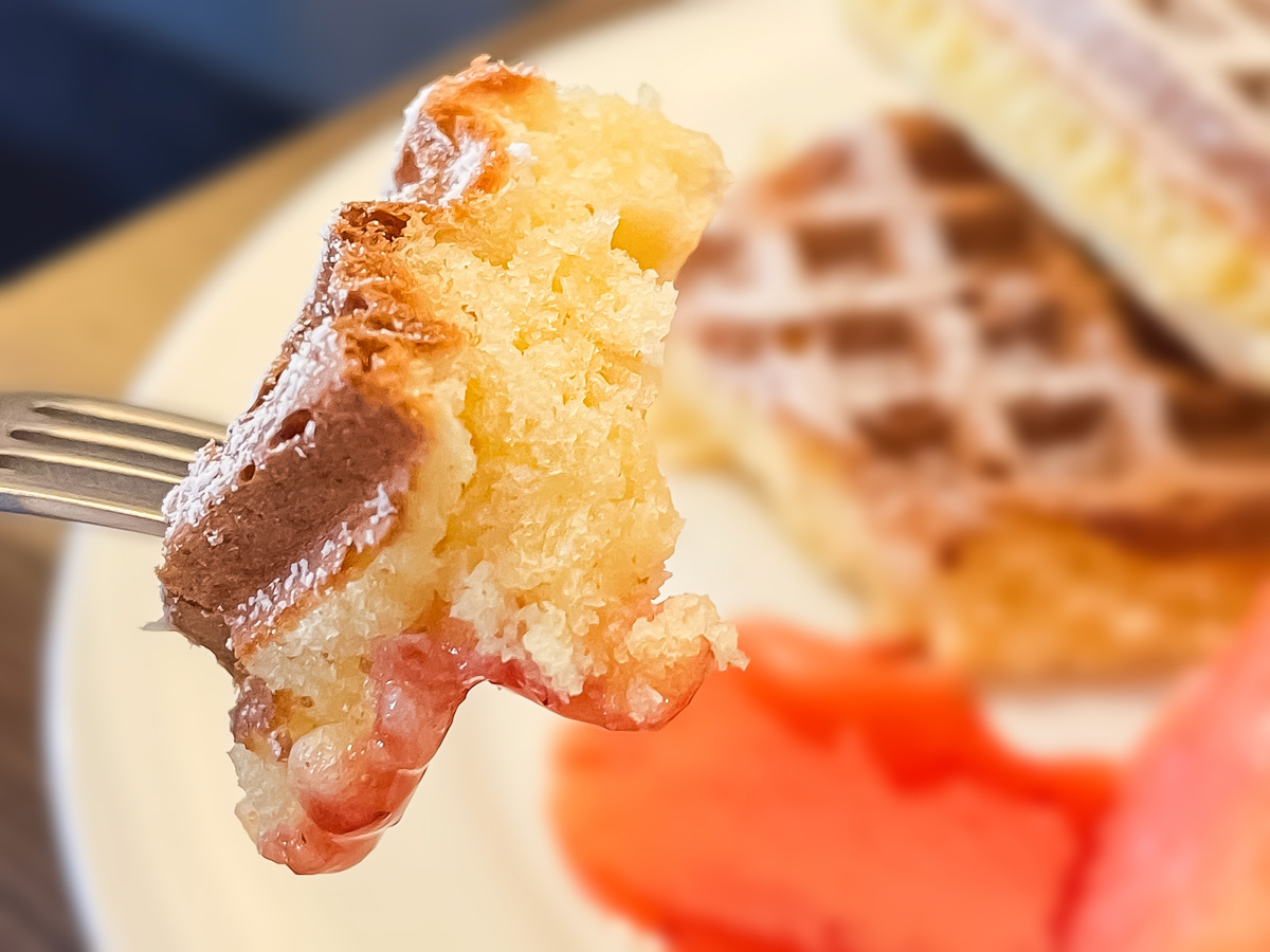 自家焙煎「尾道浪漫珈琲」で珈琲ゼリーとフルーツワッフル食べたよ！／広島県