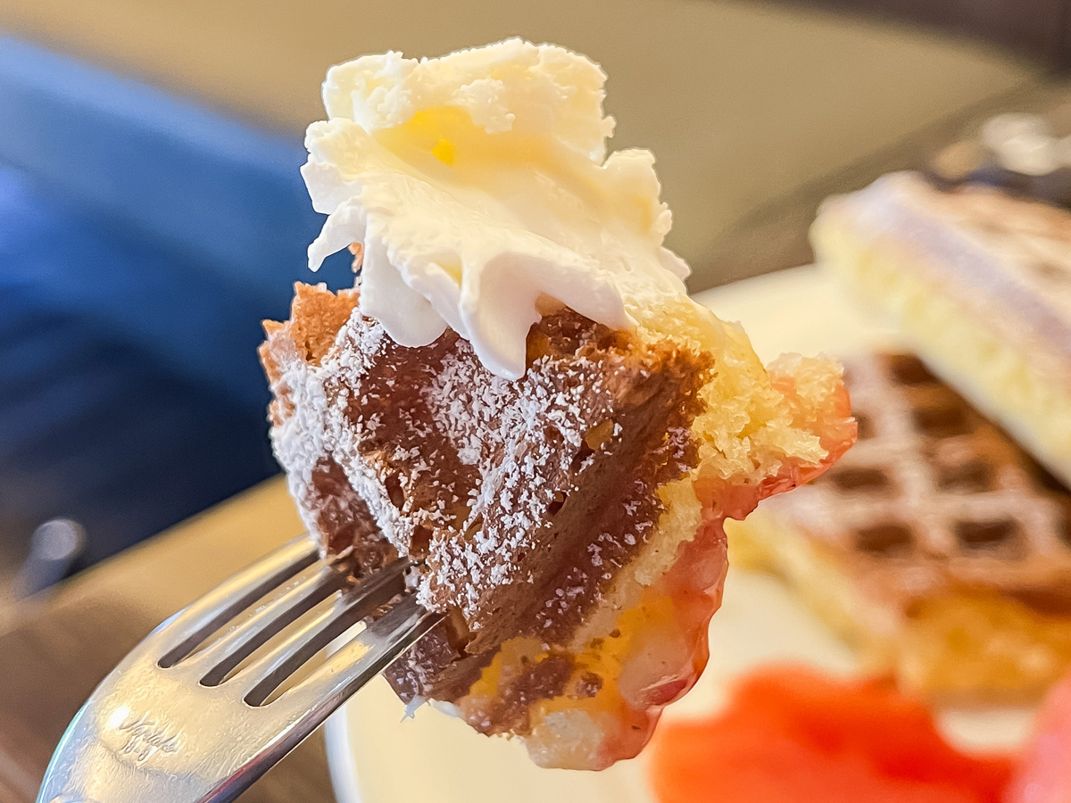 自家焙煎「尾道浪漫珈琲」で珈琲ゼリーとフルーツワッフル食べたよ！／広島県