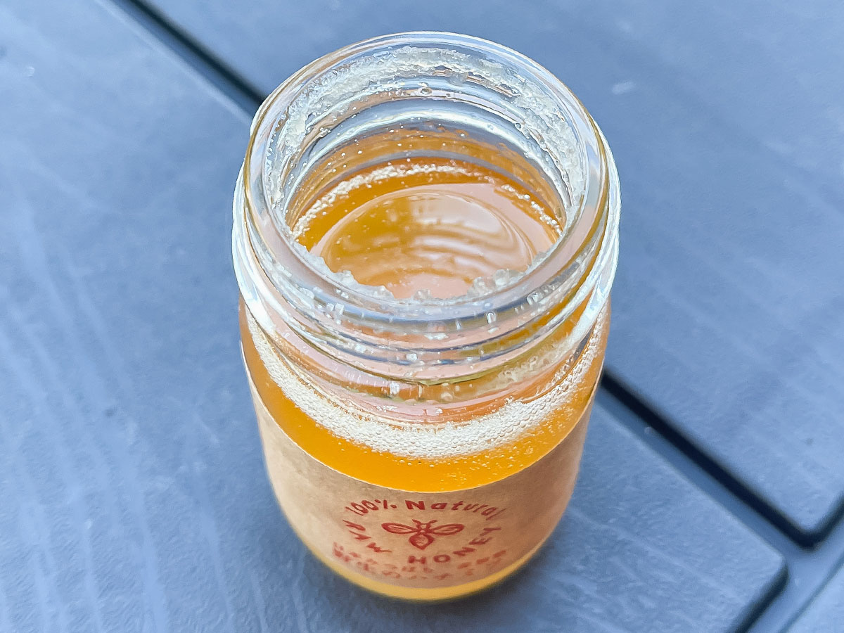 青空喫茶「ハチのひぐらし」の日本みつばちが作る "野生のハチミツ"買ってみたよ/広島県湯来町