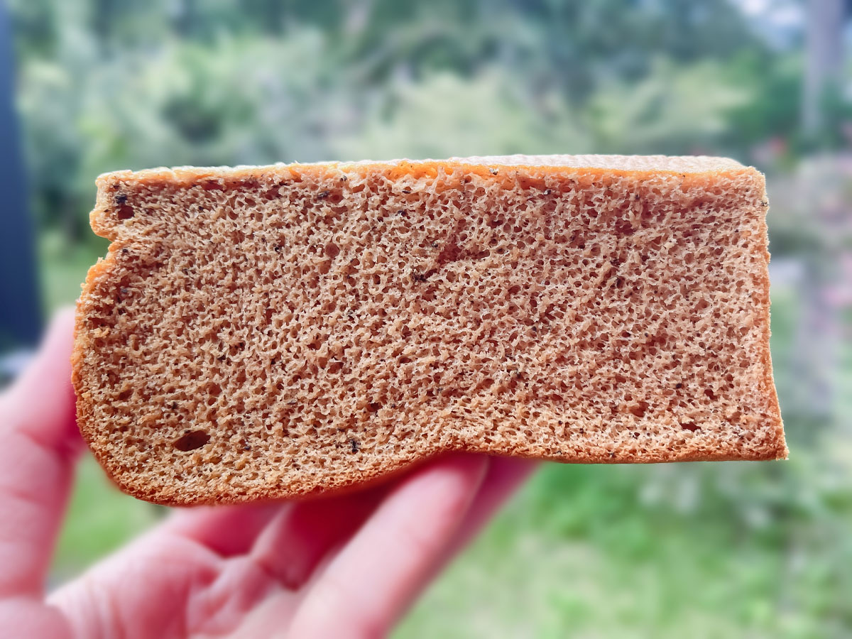 「toroffon」の気まぐれ純生シフォンカップ、米粉ノンオイルシフォンケーキ(ロイヤルミルクティー)食べたよ！／広島県