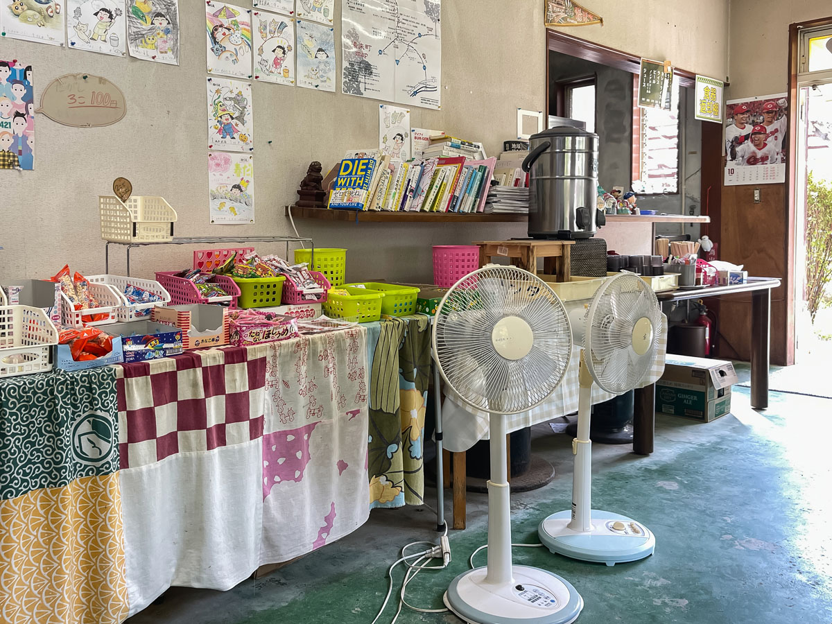 「湯来つり堀」で釣った”鮎”を塩焼き・唐揚げにしてもらって食べた!/広島県湯来町