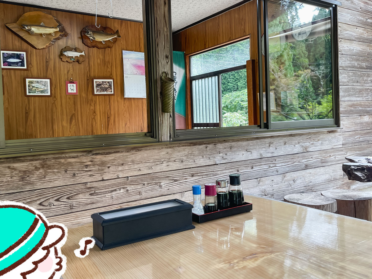 つり堀亭「にしむら」で渓流魚アマゴとイワナ釣って料理にしてもらったよ/広島県吉和