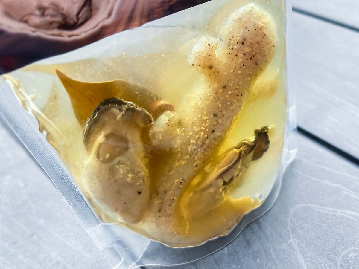 「藤利食品」の"かきとの遭遇 (サンコンちゃんと牡蠣のアヒージョ)"買ってみた／広島県湯来町