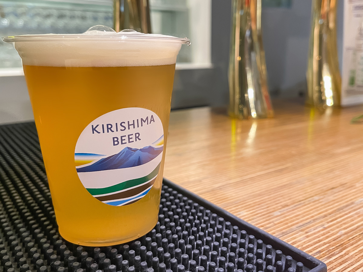 「霧島ファクトリーガーデン」で芋焼酎の黒霧島を使った"焼酎ソフトクリーム"食べた！／宮崎県都城市