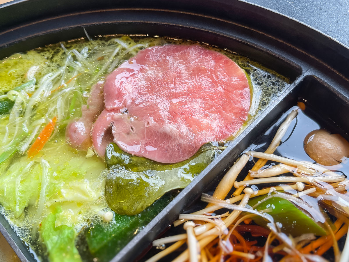 「しゃぶ葉」で牛たんのしゃぶしゃぶ食べ放題したよ！／横浜ワールドポーターズ店