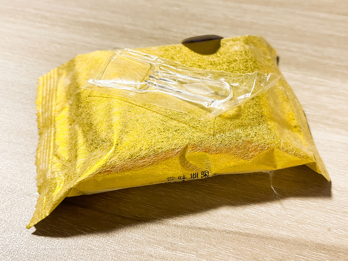 霧島酒造「霧島ファクトリーガーデン」で黒霧島カステラと、特別蒸留きりしま使用の本格焼酎けーき買ってみた！／宮崎県都城市