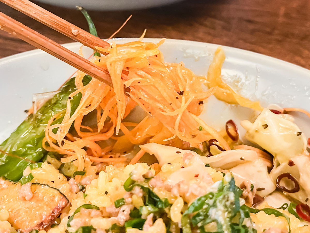 「スパイスカレー然(ぜん)」でチキンカレーとスパイスソボロカレー食べたよ！／宮崎県都城市