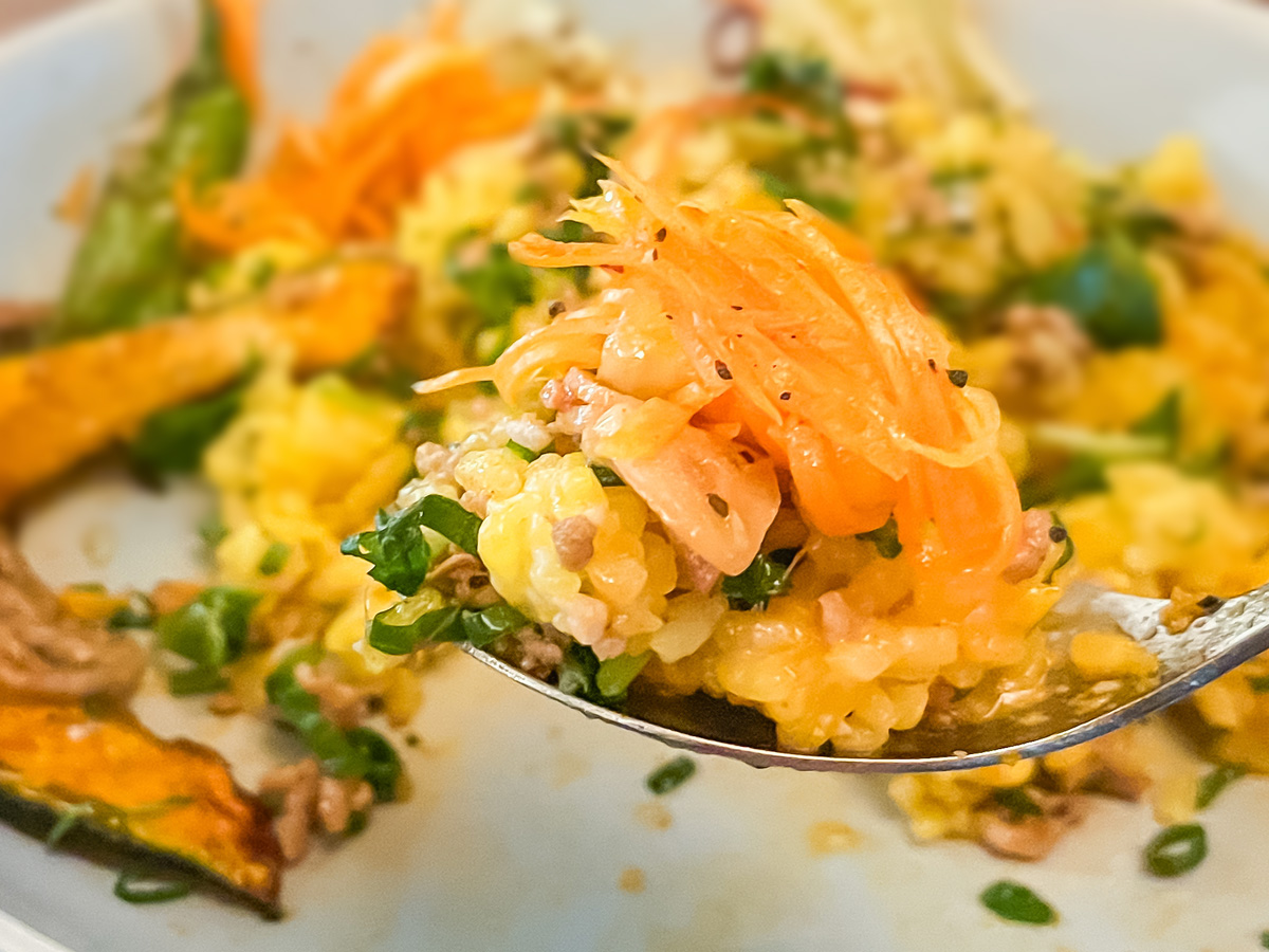 「スパイスカレー然(ぜん)」でチキンカレーとスパイスソボロカレー食べたよ！／宮崎県都城市