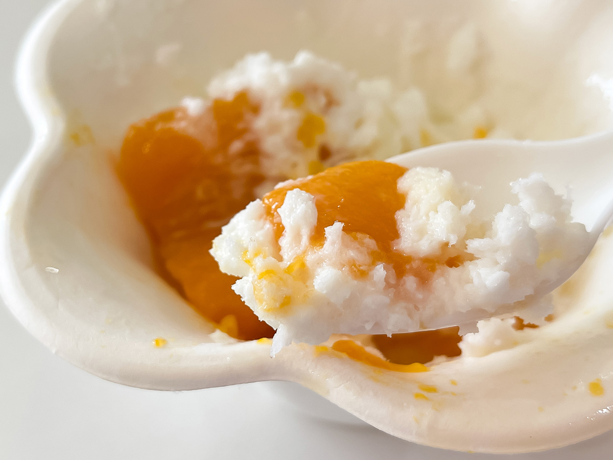 市場「果ふぇ翠ーっ(カフェスイーツ)」でマンゴー乗せ白くまかき氷食べたよ！／宮崎県都城市