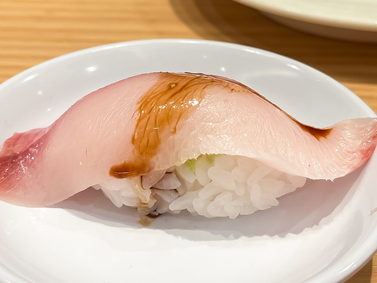 回転寿司「寿司虎」で寒ぶりトロ、白海老握り、カワハギなど食べた！／宮崎県都城市都北店