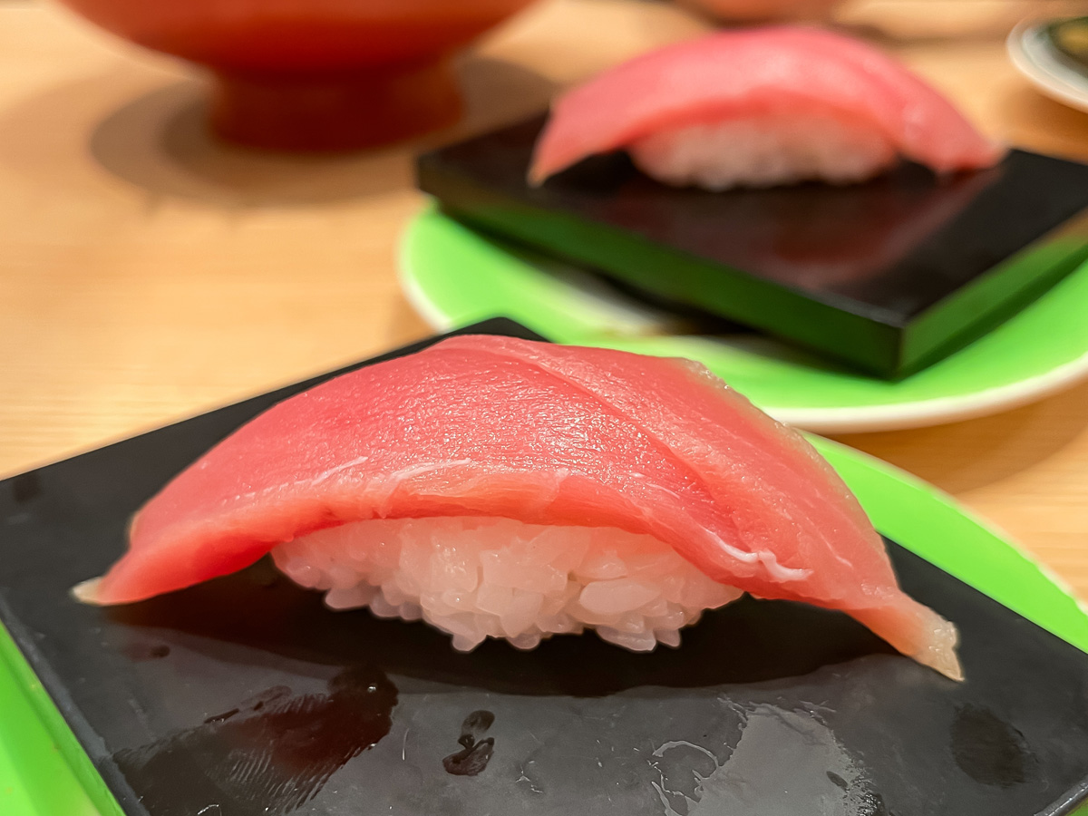 回転寿司「寿司虎」で寒ぶりトロ、白海老握り、カワハギなど食べた！／宮崎県都城市都北店