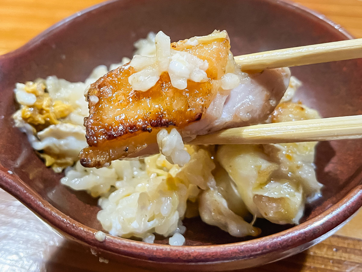 地鶏料理専門店「宮崎小林 地鶏の里」でお刺身盛合せ、親子孫丼食べたよ／宮崎県小林市