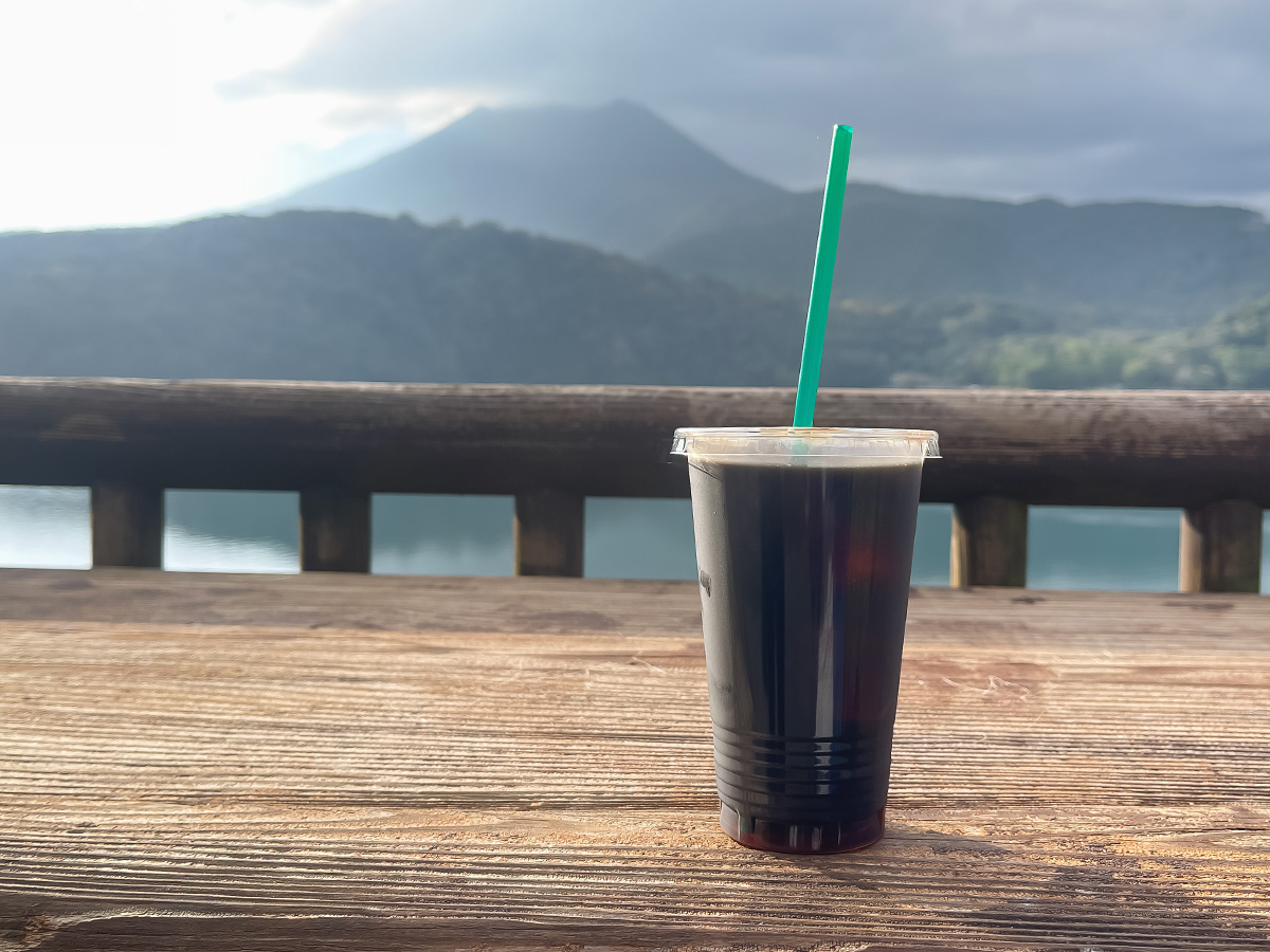 霧島山最大の火口湖「御池(みいけ)」でミッシーに乗ってみたよ/宮崎県高原町