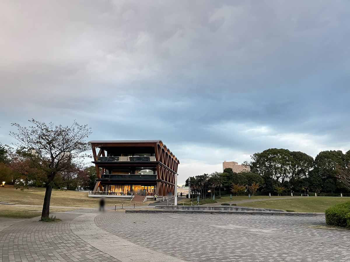 「daco(ダコ)」でチーズジャンキー、照り焼きバーガー、カカオキャラメルカマンベール買ったよ!/横浜臨港パーク店