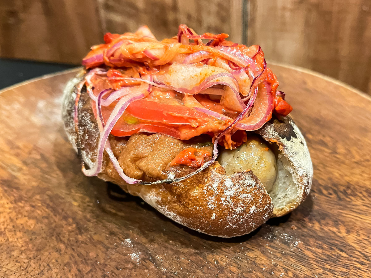 「daco(ダコ)」で生ナポリドーナツ、タコスドッグ、カスクルート買ったよ！／横浜臨港パーク店