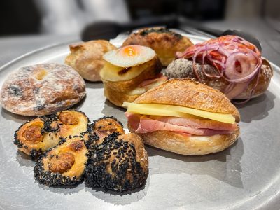 「daco(ダコ)」で生ナポリドーナツ、タコスドッグ、カスクルート買ったよ！／横浜臨港パーク店