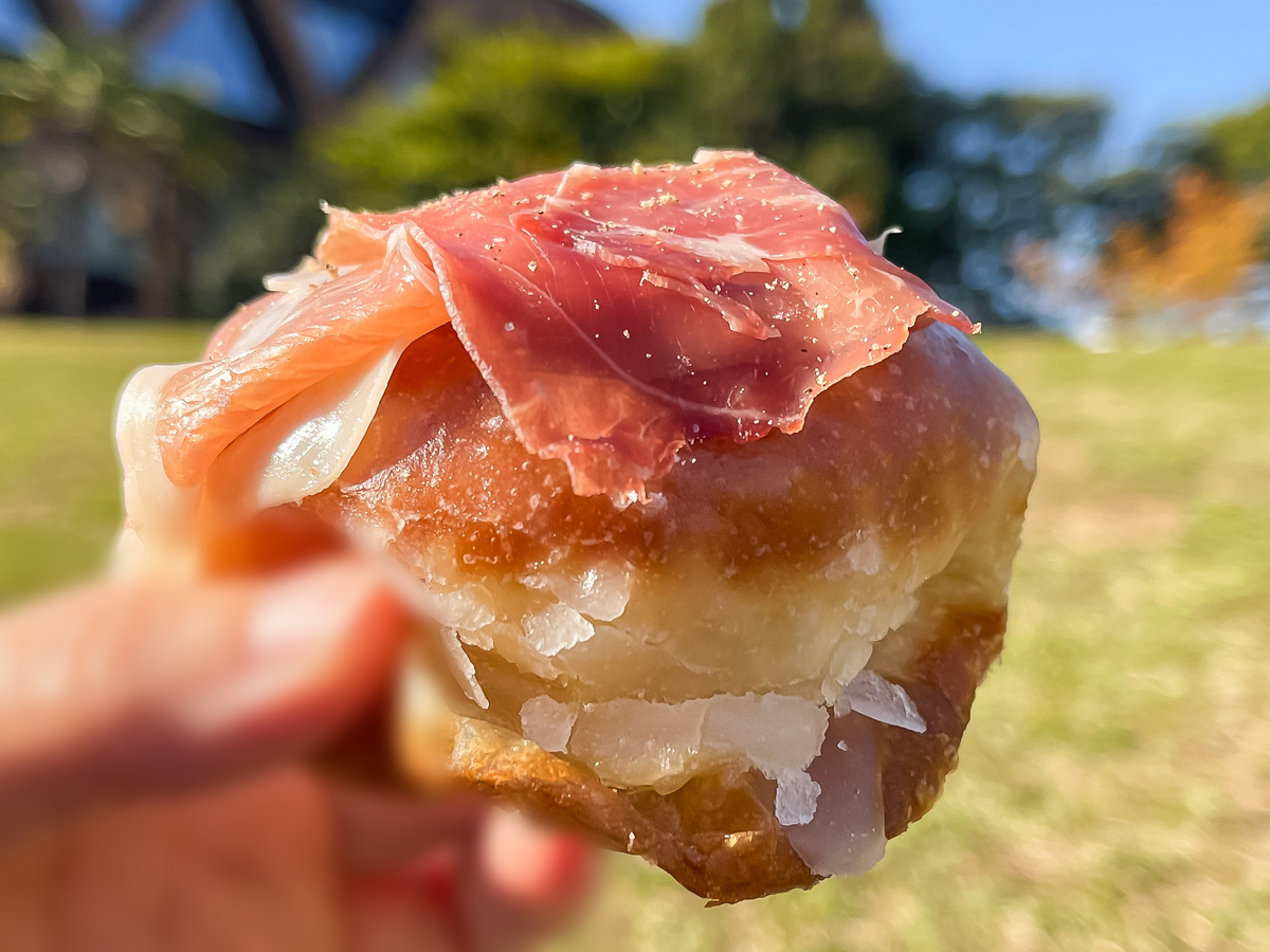 「I'm donut?(アイムドーナツ)」でクリームドーナツ、ショコラベリー、キャラメルクランチ買ったよ！／横浜臨港パーク店