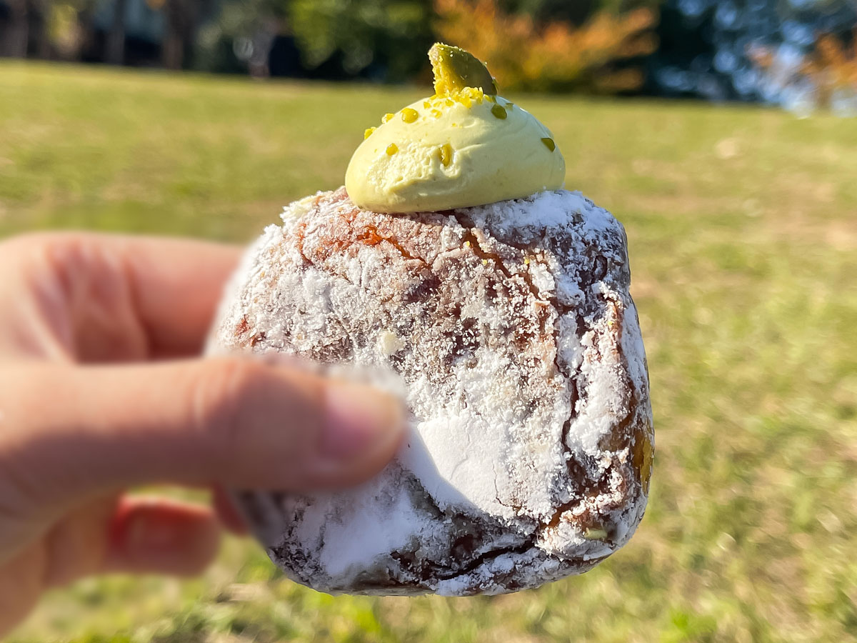 「I'm donut?(アイムドーナツ)」でクリームドーナツ、ショコラベリー、キャラメルクランチ買ったよ！／横浜臨港パーク店