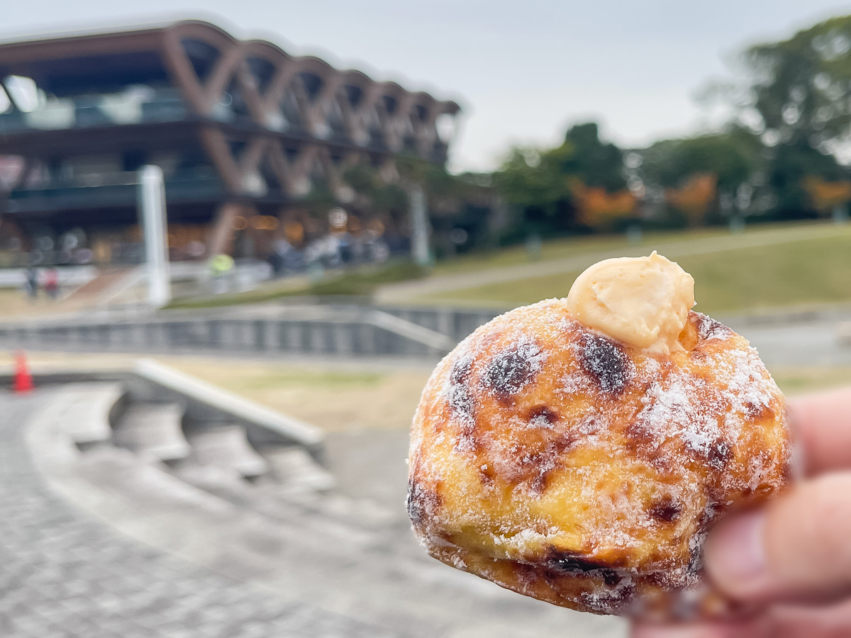 「daco(ダコ)」でチーズジャンキー、照り焼きバーガー、カカオキャラメルカマンベール買ったよ!/横浜臨港パーク店