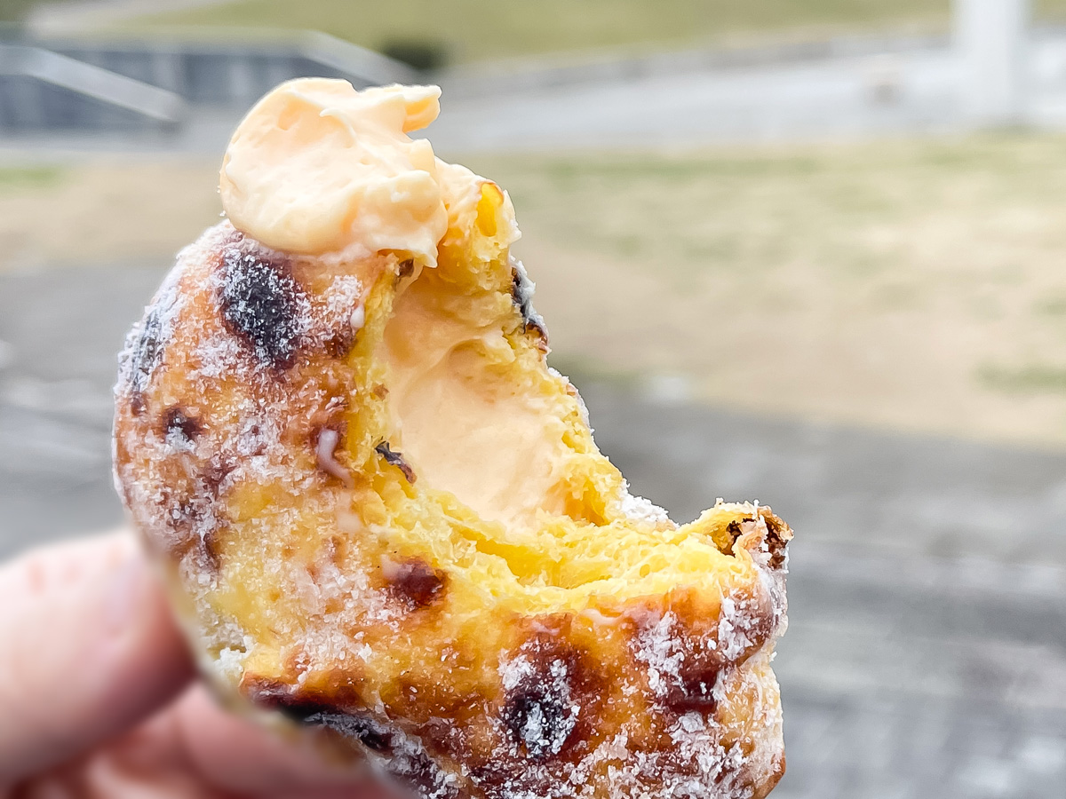 「daco(ダコ)」でチーズジャンキー、照り焼きバーガー、カカオキャラメルカマンベール買ったよ!/横浜臨港パーク店