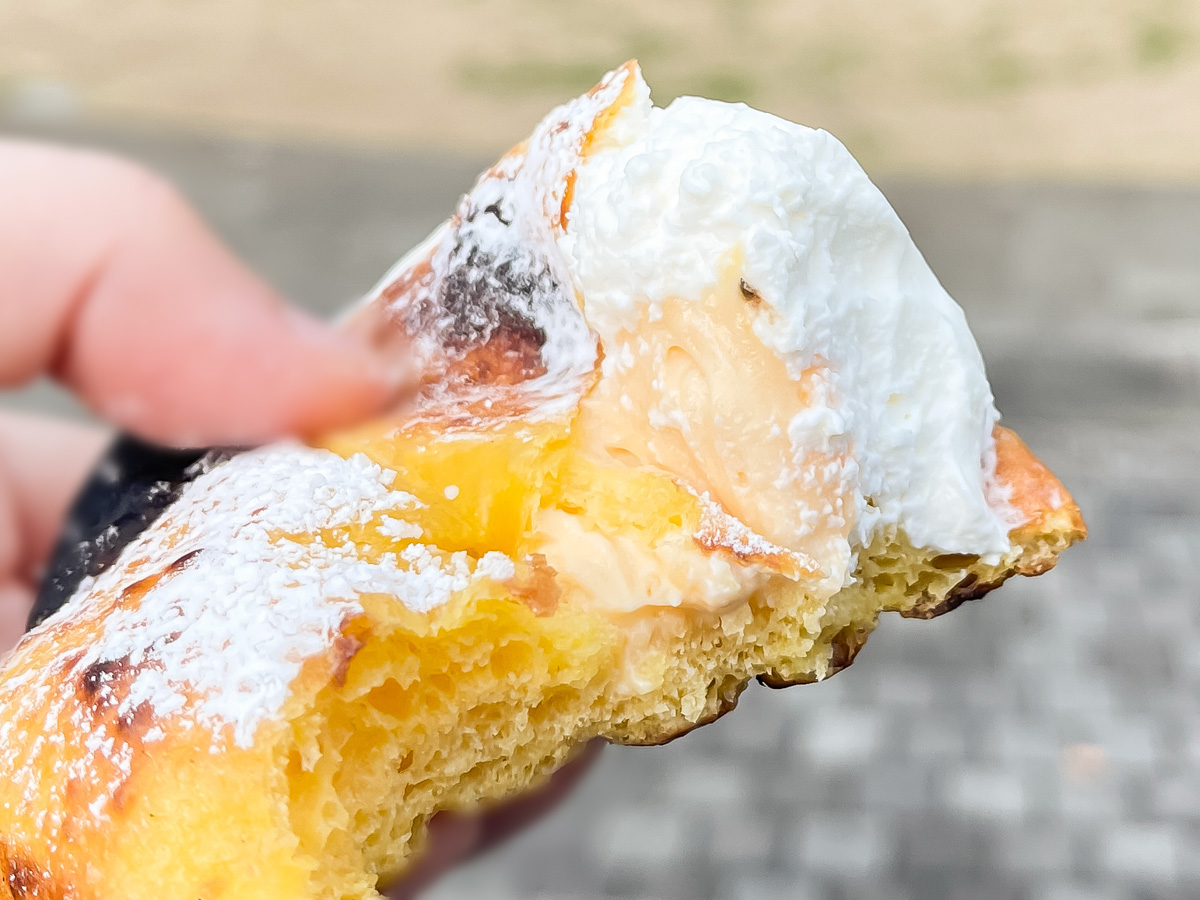 「daco(ダコ)」でチーズジャンキー、照り焼きバーガー、カカオキャラメルカマンベール買ったよ!/横浜臨港パーク店