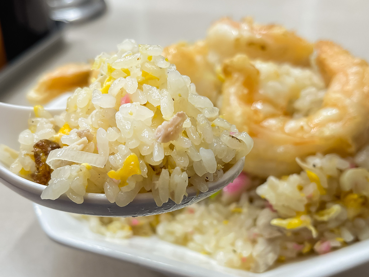 中華料理「鶴廣(つるひろ)」でレバ炒め、みそラーメン、エビチャーハン食べた！／横浜・鶴屋町