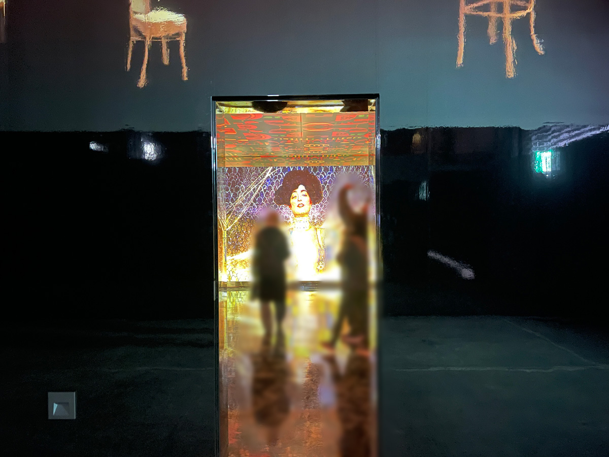 視覚と聴覚で楽しむ没入型美術館「THE MOVEUM YOKOHAMA(ザ・ムービアム ヨコハマ)」に行ってみた／横浜・山下埠頭内