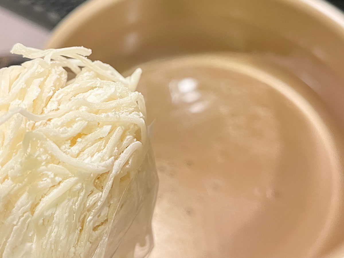 ゆうちょ銀行(7182)の株主優待で、ぴょんぴょん舎の冷麺三種詰合せがきたよ！