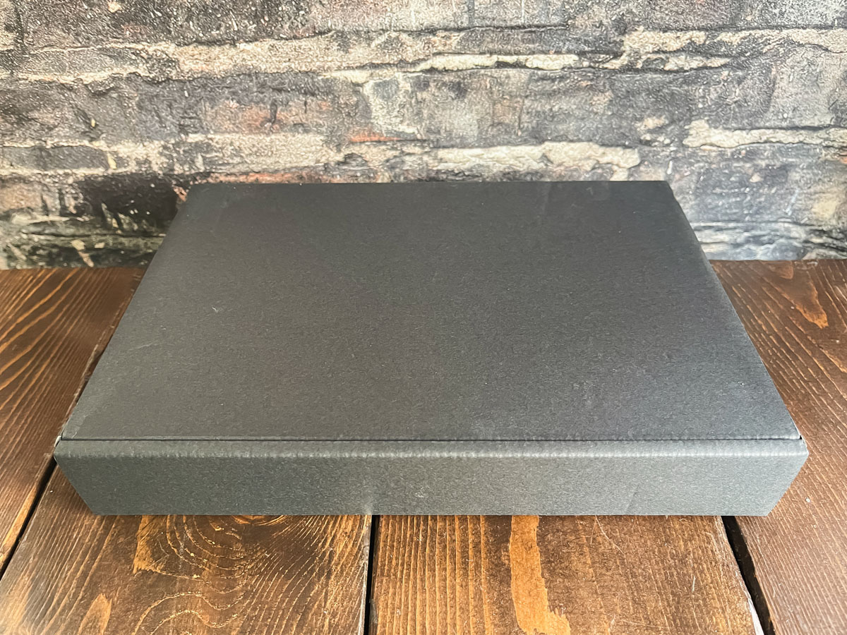 エスリード(8877)の株主優待で、みのり 牛肉の蒸し煮がきたよ