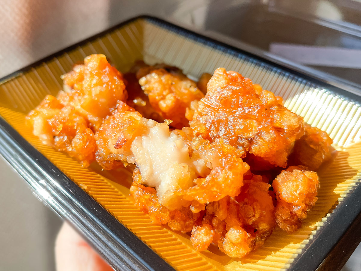 「古閑鮮魚店(こがせんぎょてん)」の"タコの唐揚げ"買ったよ！／東京駅改札内 グランスタ