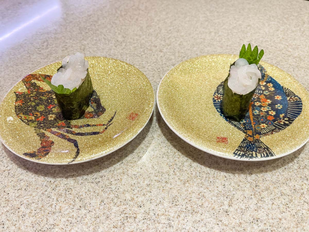 「氷見きときと寿司」で寒ぶり大トロ、白えび、甘エビ昆布〆食べた！／富山駅 とやマルシェのれん横丁