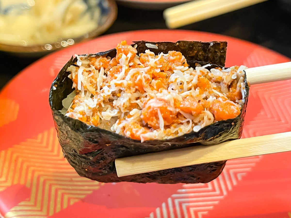 「廻転とやま鮨」で香箱蟹、白海老のお刺身と天ぷら、紅ずわい蟹三種食べた！／富山駅前店 本館