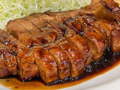 「八角」でリブロースの黒部トンテキ定食食べたよ！／富山駅 マリエとやま内