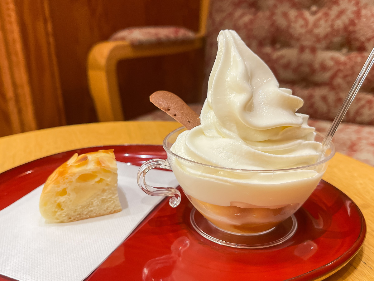 「ferver(フェルヴェール)」のプリンソフト食べたよ！／富山駅前店