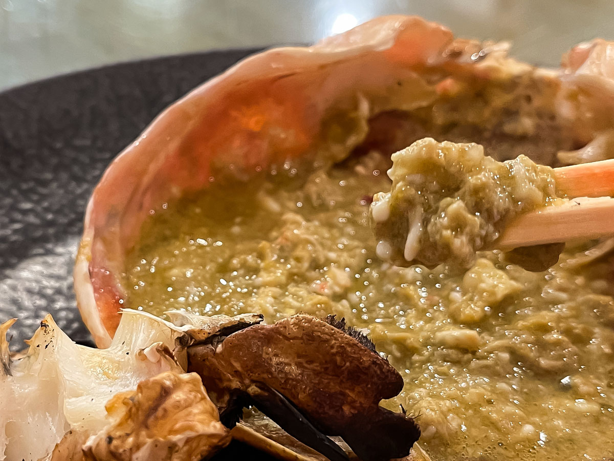 「魚どん亭」で甘エビとノドグロ、本ずわいがに、香箱がに食べたよ！／富山駅 とやマルシェ