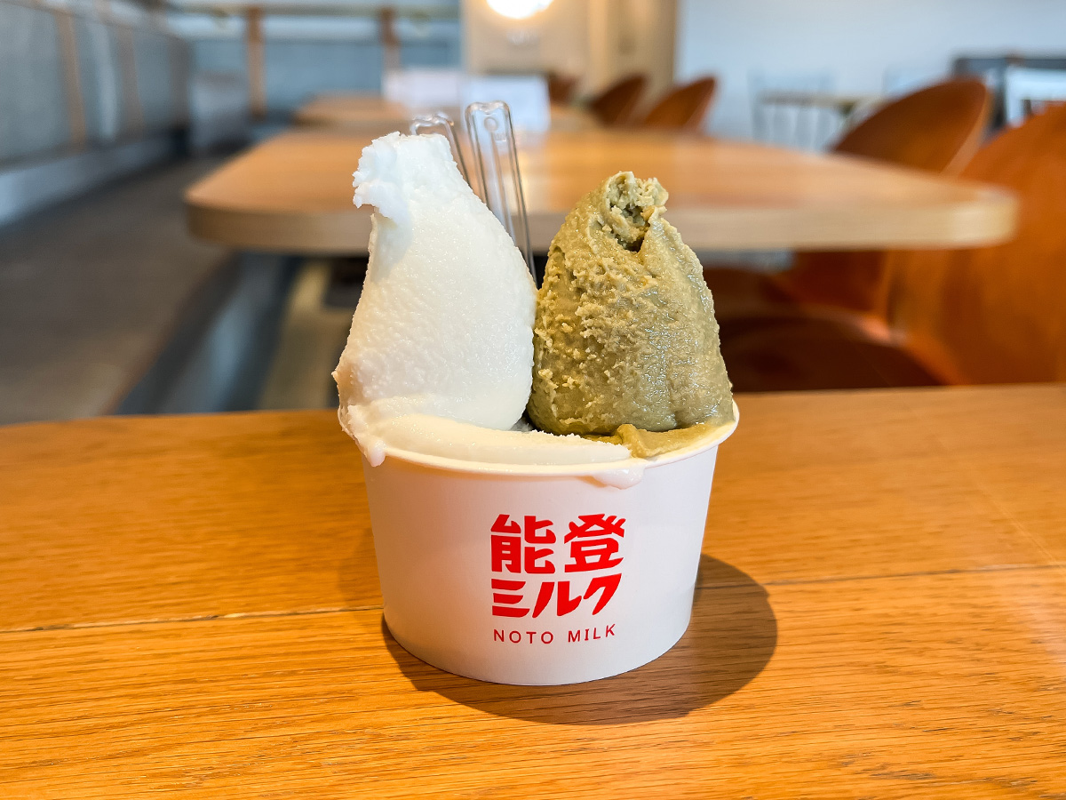 「点点茶(てんてんちゃ)」で能登ミルク使用ジェラート食べたよ!/富山県環水テラス 1階